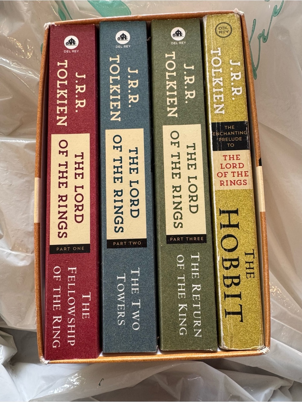 J.R.R. Tolkien The Hobbit Boxed set of books